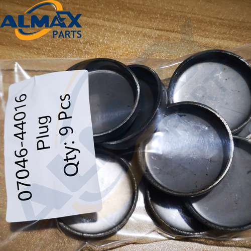 07046-44016 Plug Engine KOMATSU, Su Tapası KOMATSU Motor İş Makinası Yedek Parça