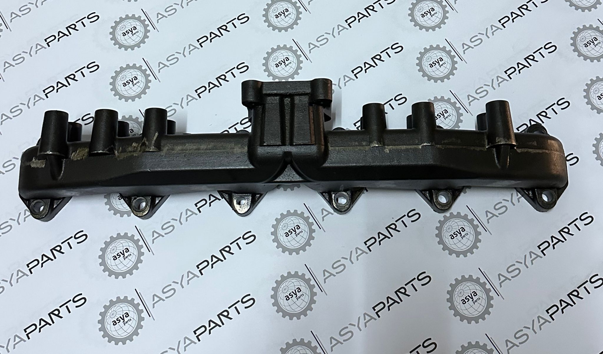 6221-11-5120 Eksoz Manifoldu S6D108 KOMATSU Motor İş Makinası Yedek Parça
