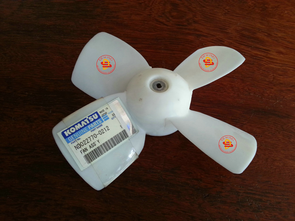 ND022770-0212 Fan KOMATSU Pervane İş Makinası Yedek Parça