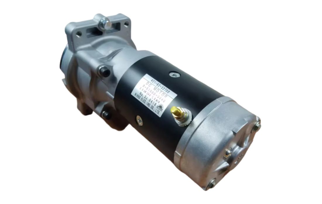 421-62-32700 Steering Motor KOMATSU Dönüş Motoru İş Makinası Yedek Parça