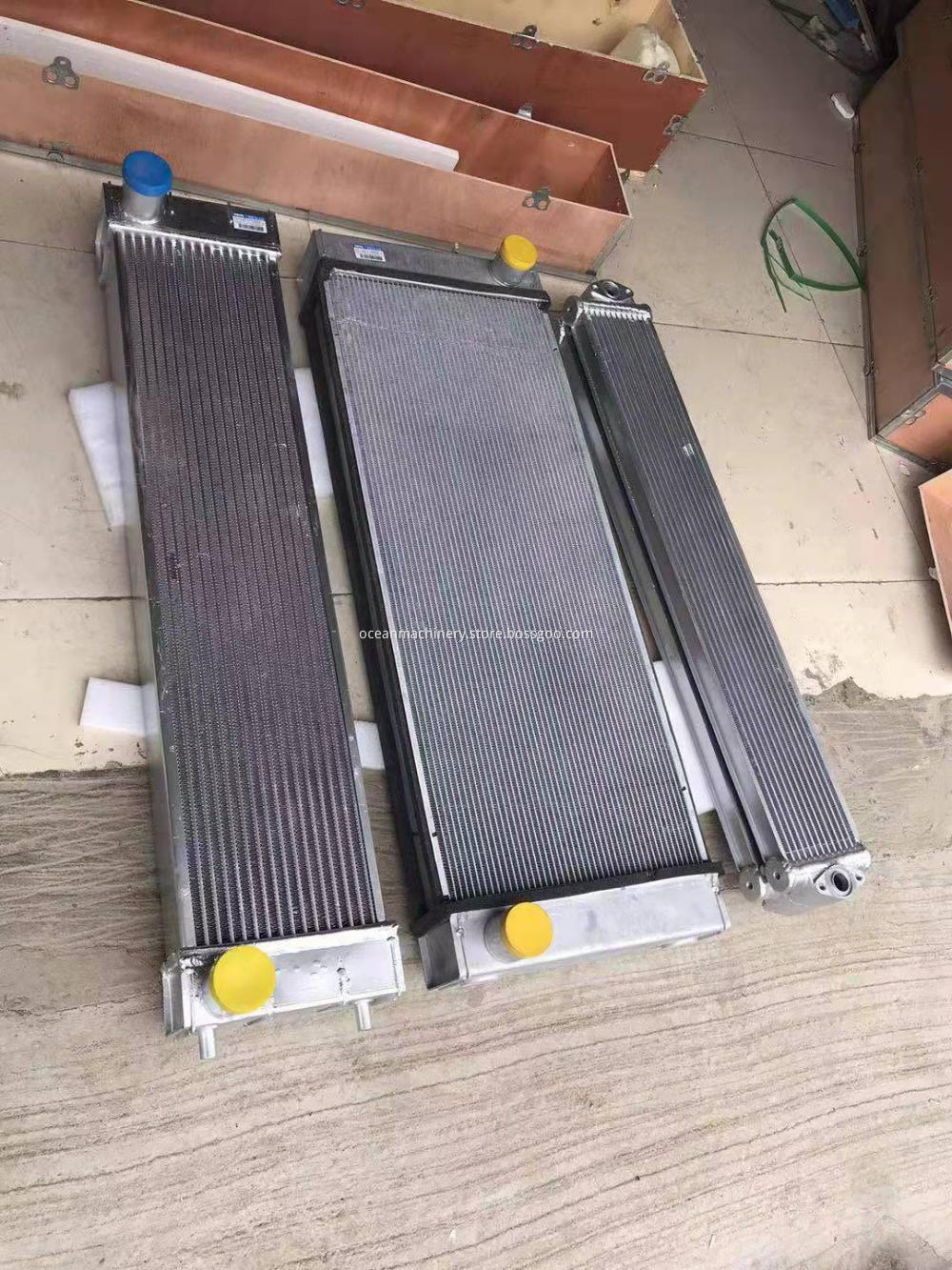209-03-41210 Radiator Core Assembly KOMATSU Radyatör İş Makinası Yedek Parça