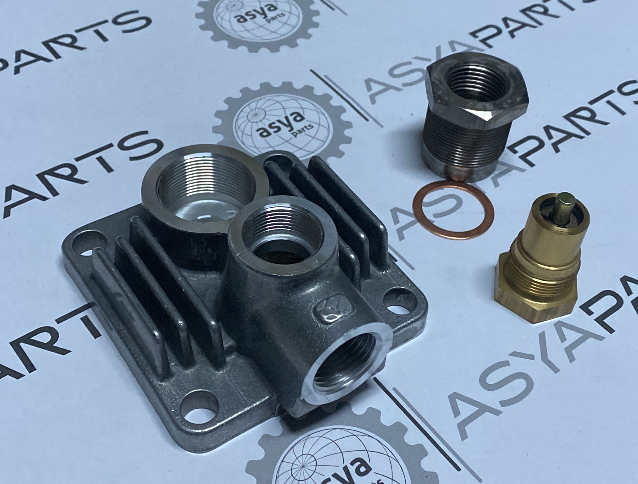 DK487018-2020 Cylinder Head Air Compressor KOMATSU Kompresör Kapağı İş Makinası Yedek Parça