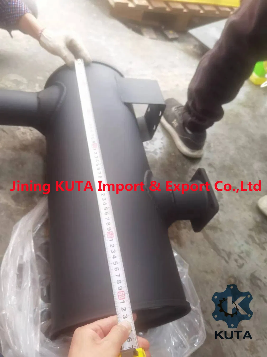 6218-11-5511 Muffler KOMATSU SA6D140E-3 Motor Eksoz Kazanı İş Makinası Yedek Parça